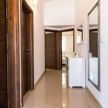 Apartment Hilda *
